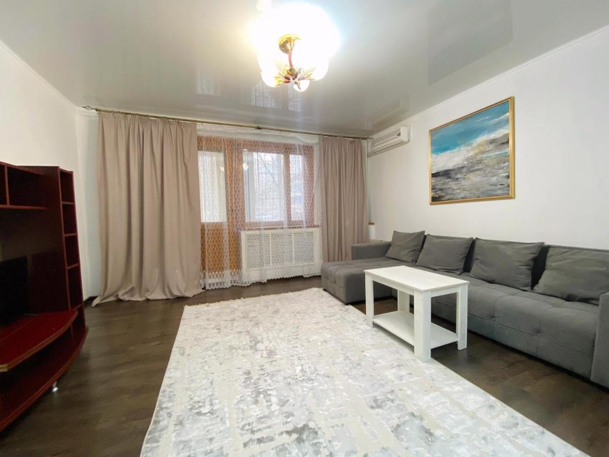 Comfortable Apartment, Samal 2 Almaty Luaran gambar