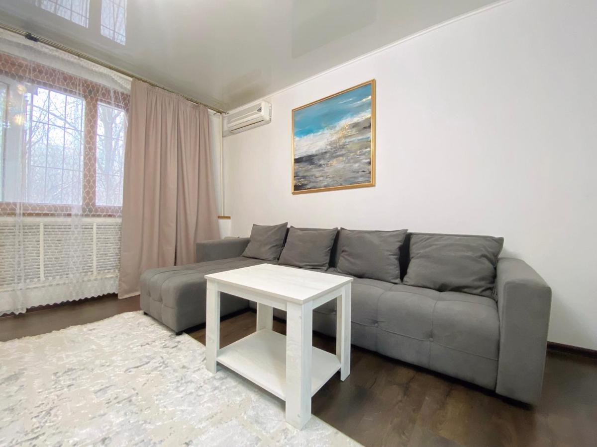 Comfortable Apartment, Samal 2 Almaty Luaran gambar