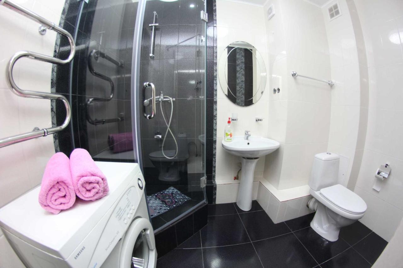 Comfortable Apartment, Samal 2 Almaty Luaran gambar